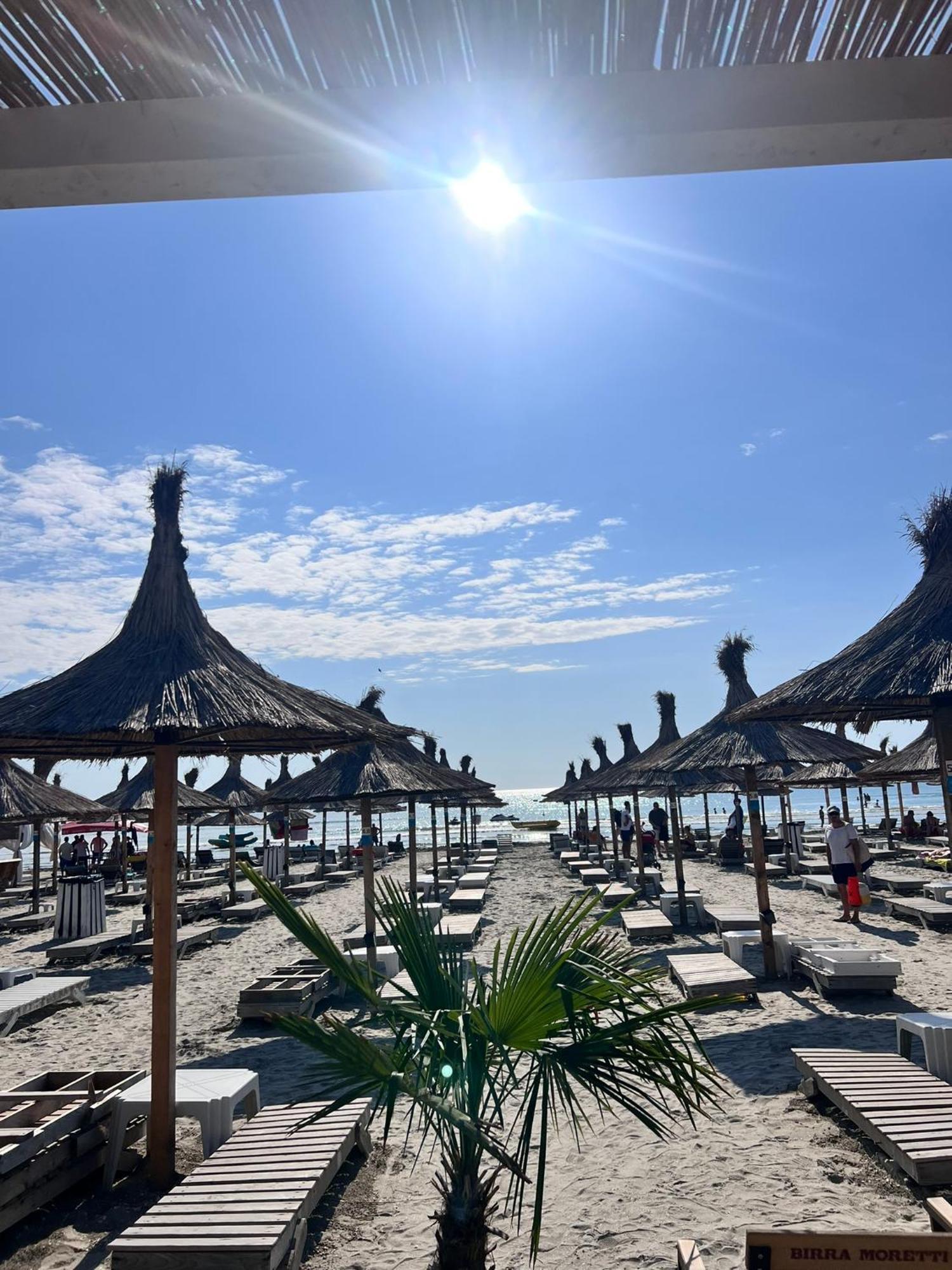 Hotel Manor Navodari Dış mekan fotoğraf